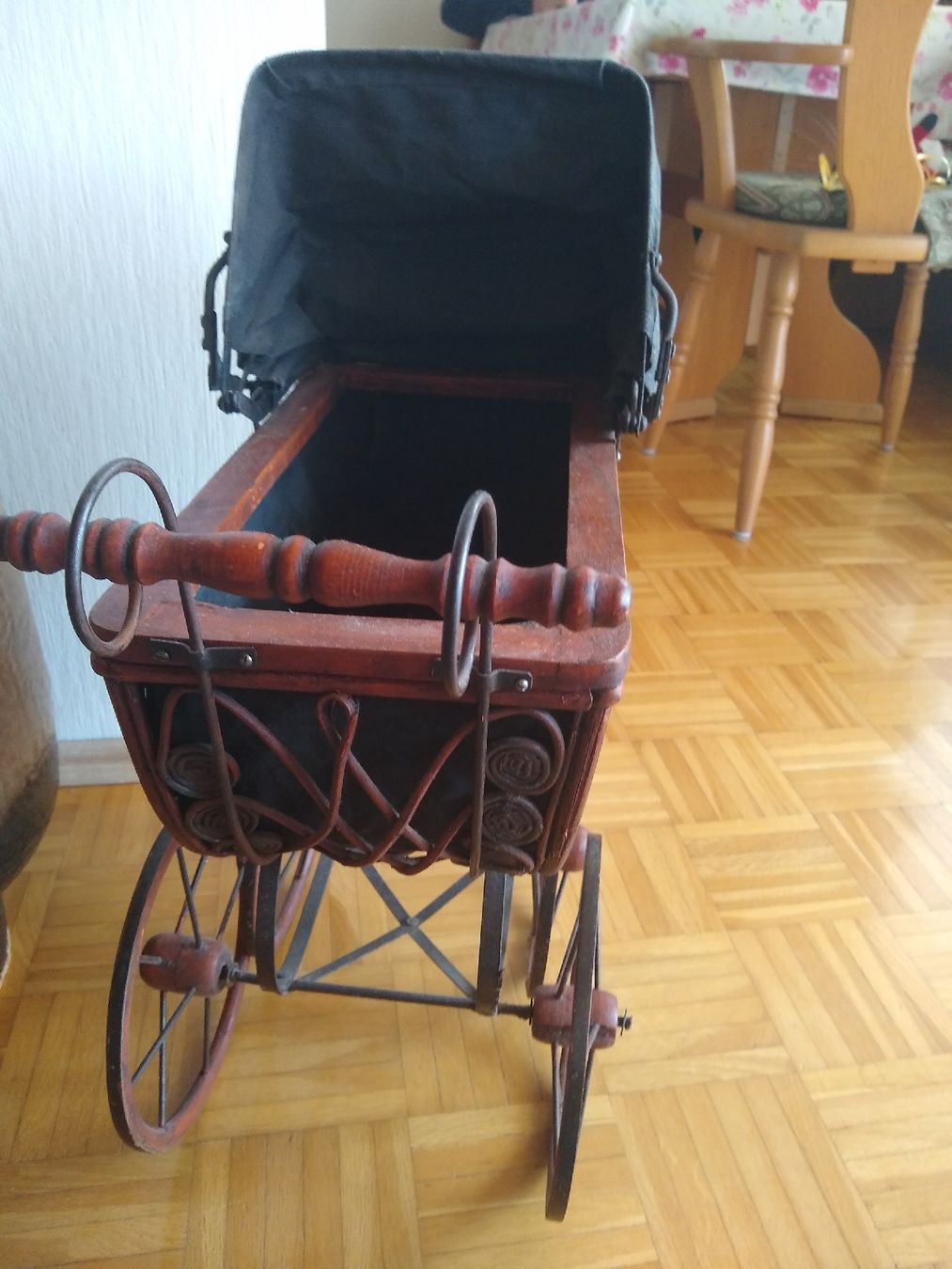 Puppenwagen: Holtz Puppe wagen - doll carriage – Gebraucht aus Dübendorf von LoRi-2026 6