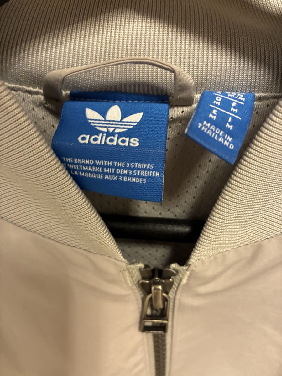 Adidas Giacche: Adidas Bomberjacke Grösse M – Usato da Rüti b. Riggisberg venduto da EldoradoFM 2