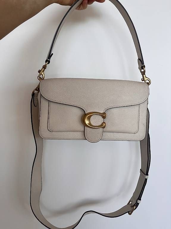 Borse da donna: Coach Tabby 26 Shoulder Bag weiss/beige – Usato da Schaffhausen venduto da Sm.sh