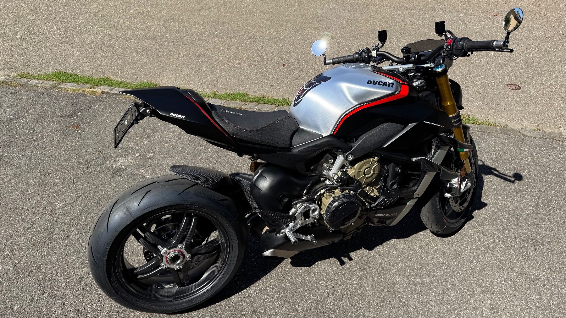Ducati Strada: Ducati Streetfighter V4 SP – Usato da Arlesheim venduto da kmi24 2
