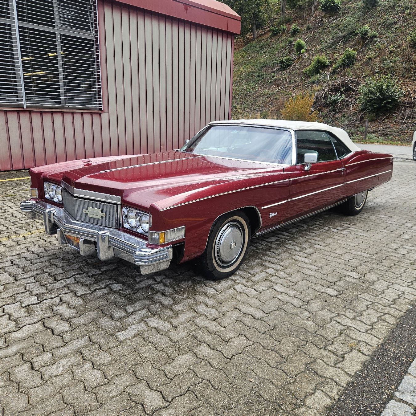 Cadillac Autos: Cadillac Eldorado 1974 Cabriolet – D'occasion à Niederdorf par LeptonAG