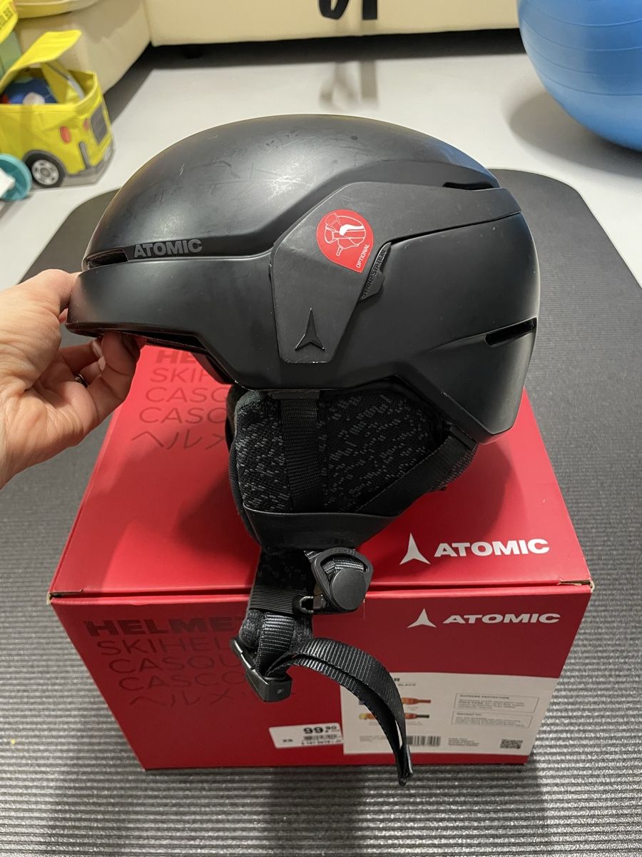 Caschi: Skihelm Atomic XS 48-52cm – Usato da Volketswil venduto da Maja2014