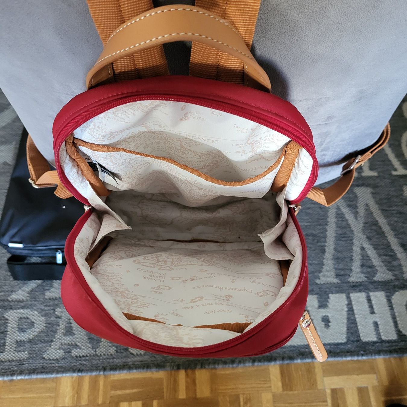Zaini: petit sac à dos de ville – Nuovo (secondo la descrizione) da Genève venduto da Catherine020 2