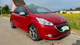 Gepflegter Peugeot 208 1.6 Turbo – Technisch einwandfrei