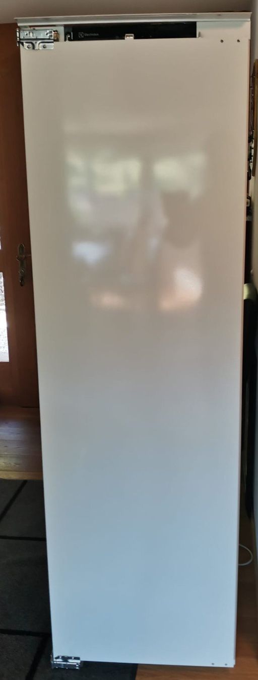 Electrolux Frigoriferi: Einbaukühlschrank Electrolux IK329SAL – Usato da Ziefen venduto da MullerD 2