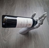 Wein Hand