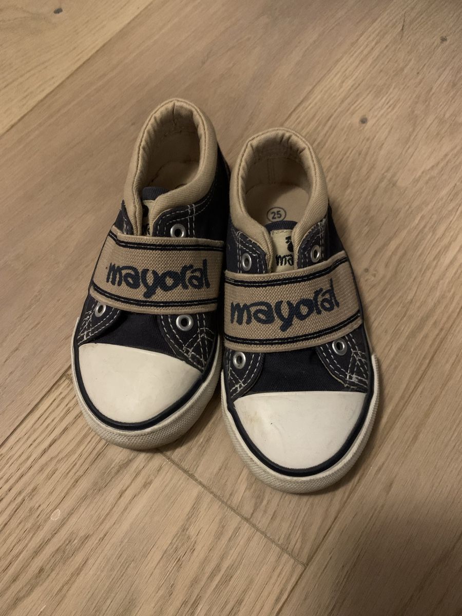 Mayoral Schuhe für Jungen: Mayoral Kinderschuhe 25 – Gebraucht aus Urdorf von lil_bw7r