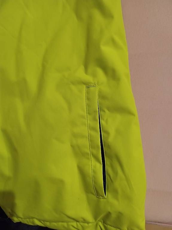 Giacche & Cappotti: Trevolution Winterjacke – Usato da Jona venduto da Pascal064 2