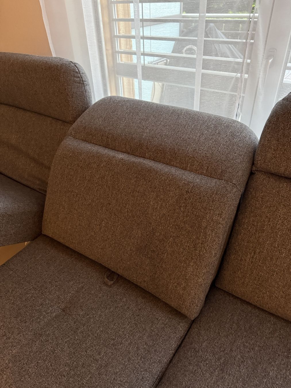 Sofas: Bettsofa mit Stauraum – Neu (gemäss Beschreibung) aus Plasselb von PxMn 3