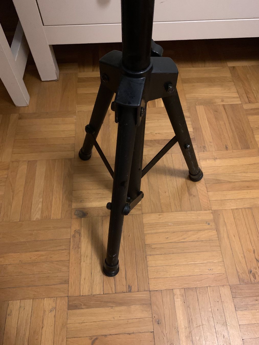 Supporti per strumenti musicali & leggii: Pupitre de musique/Lutrin – Usato da Lausanne venduto da chiclettecannelle 5