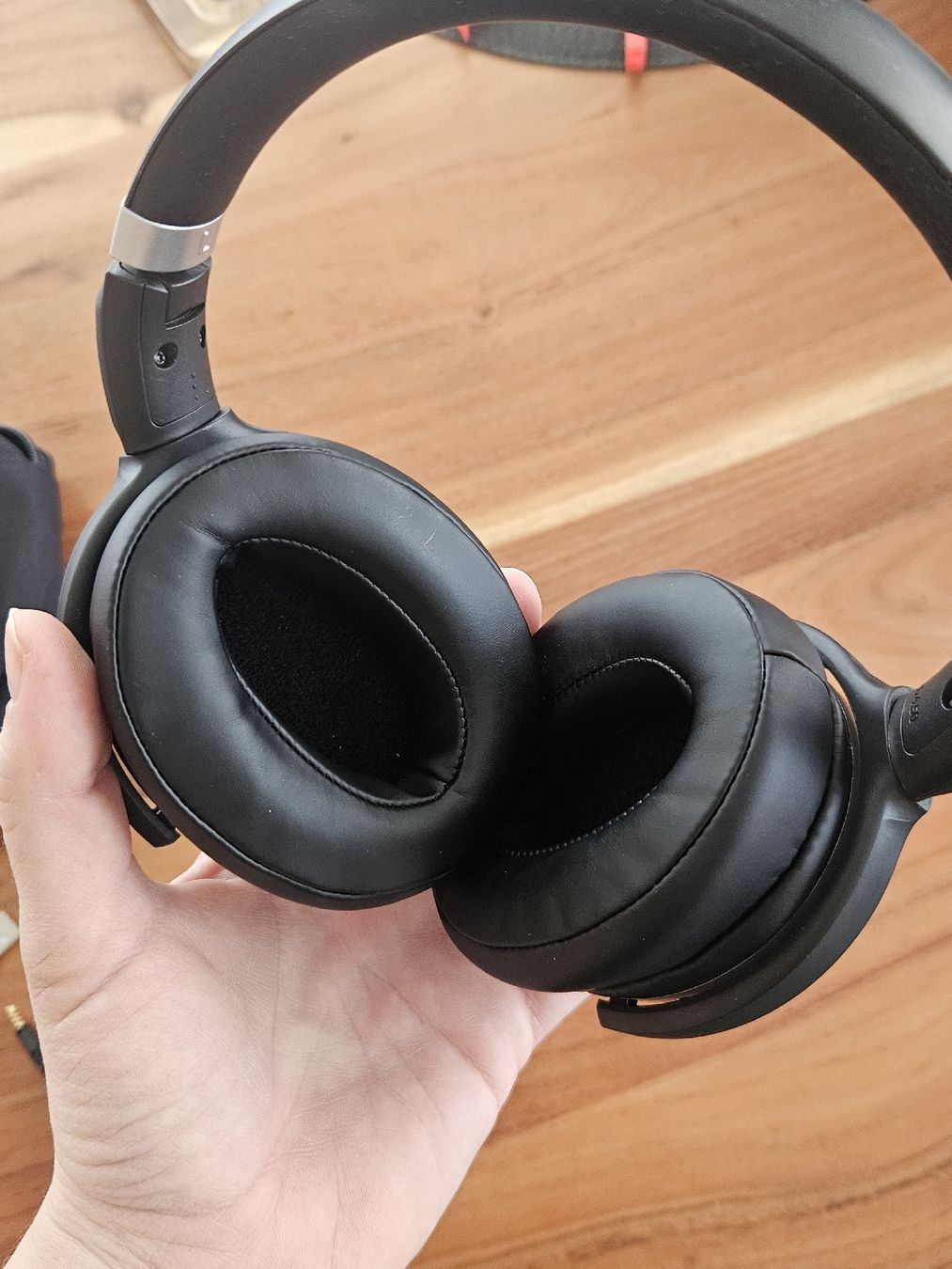 Sennheiser Cuffie: Sennheiser HD 4.50 Btnc – Usato da Seewen SZ venduto da Ragga_rica 3