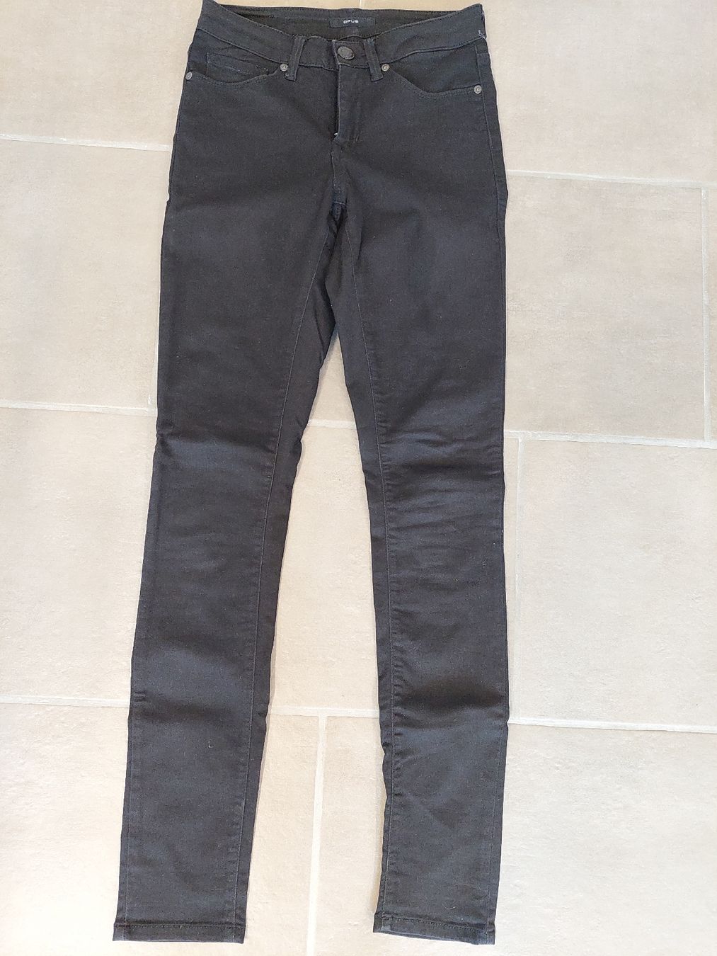 Opus Jeans: Opus Jeans – Gebraucht aus Flurlingen von Atea8