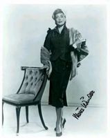 Marie Windsor 1919-2000 Autogramm signiert Foto 20x25cm