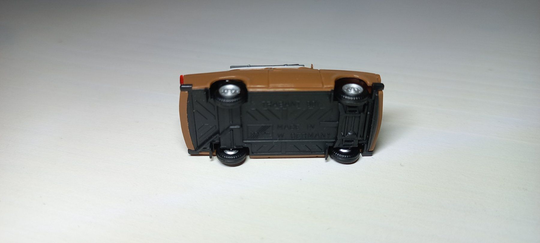 Herpa Modellini d'auto: Herpa H0 1:87 Trabant 601 – Nuovo (secondo la descrizione) da Olten venduto da bananariff 4