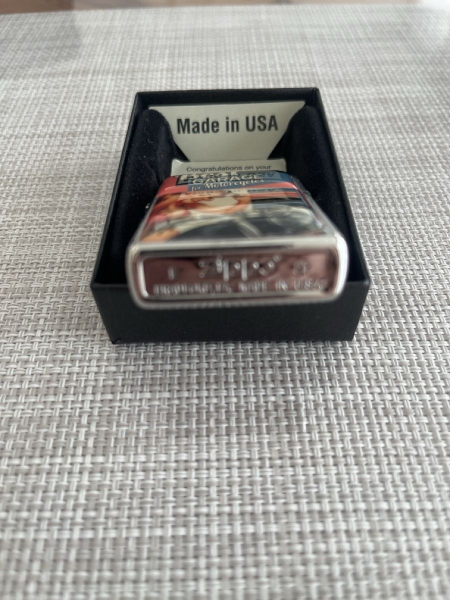 Zippo Accendini: Original Zippo Feuerzeug "Best Garage" – Usato da Bassersdorf venduto da VERO-EN 4