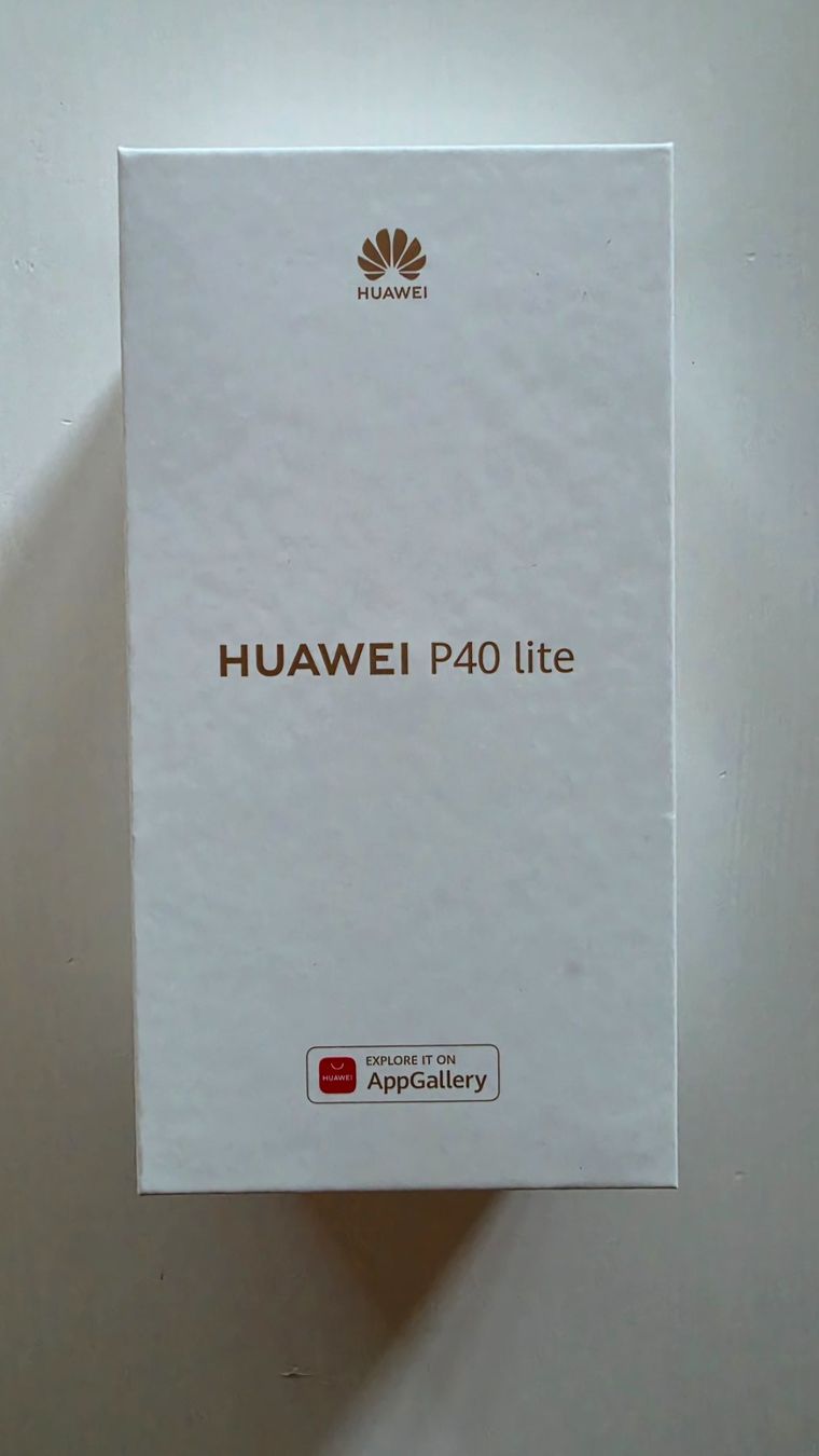 Huawei Telefoni cellulari / Smartphones: Huawei P40 lite – Usato da Kerns venduto da Cin_g2kx