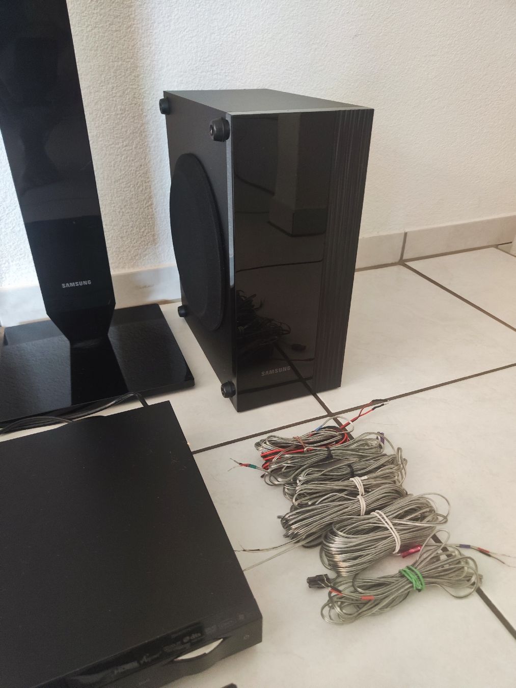 Samsung Heimkino: Samsung DVD Heimkino-System HT-C550 – Defekt aus Thayngen von Jaxman 1
