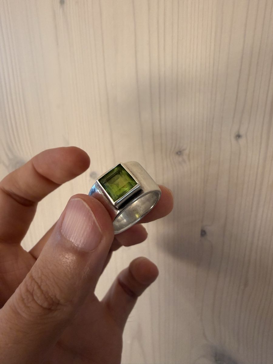 Anelli: Silberring mit Peridot-Stein – Usato da Knonau venduto da Danyboy30