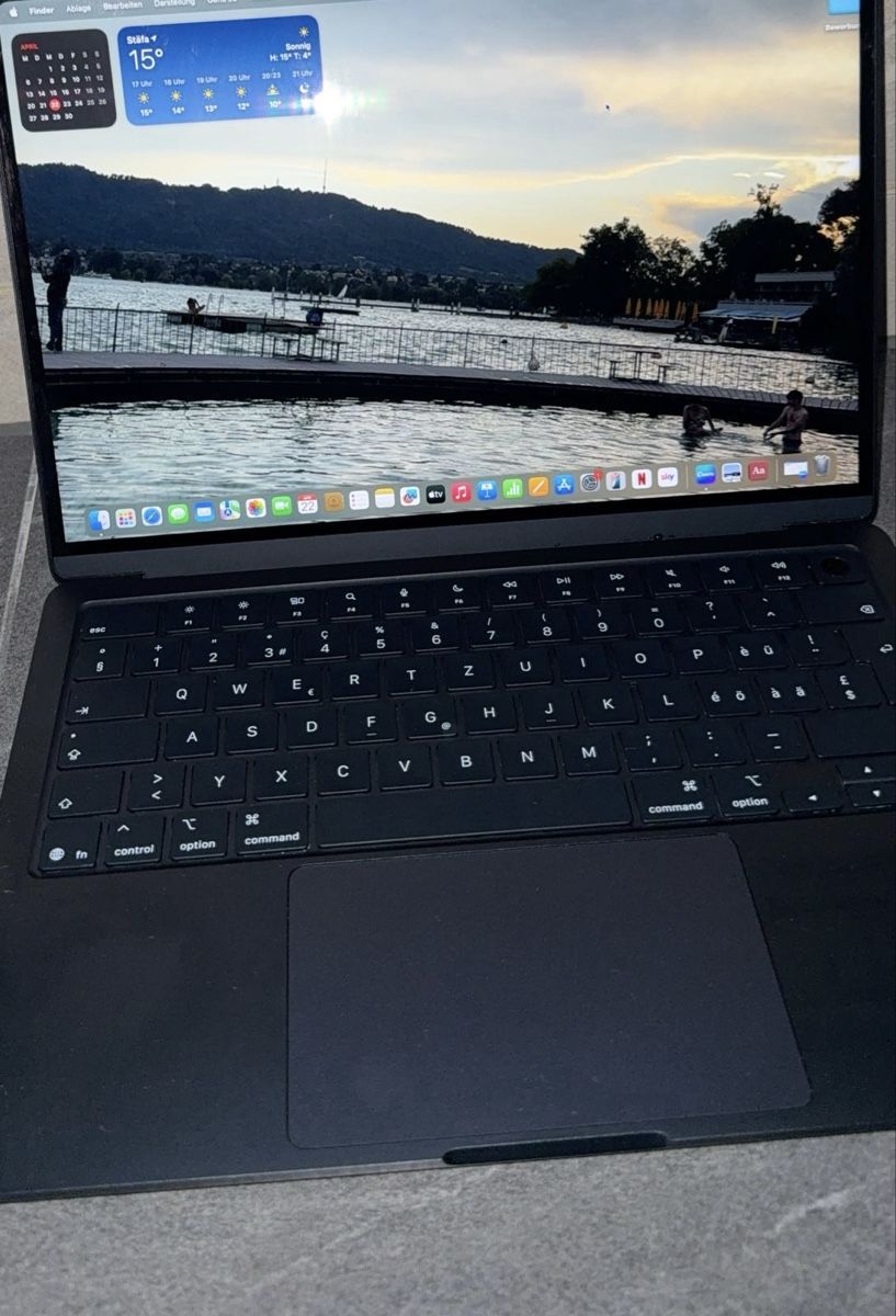 Apple Notebook: Macbook Air 13zoll - ca. 8 monate alt – Nuovo (secondo la descrizione) da Stäfa venduto da ral002