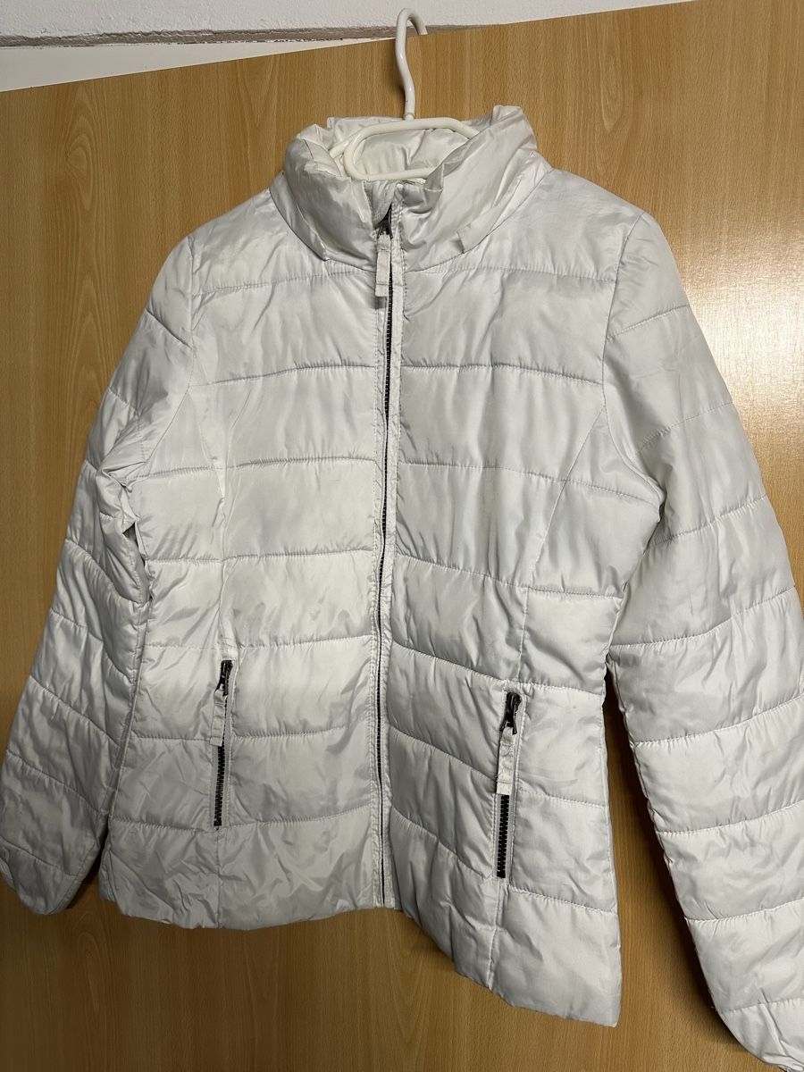 Zebra Giacche: Weisse Steppjacke Gr. M – Nuovo (secondo la descrizione) da Zollikofen venduto da Akshy 2