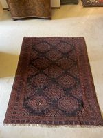 Alter roter Teppich