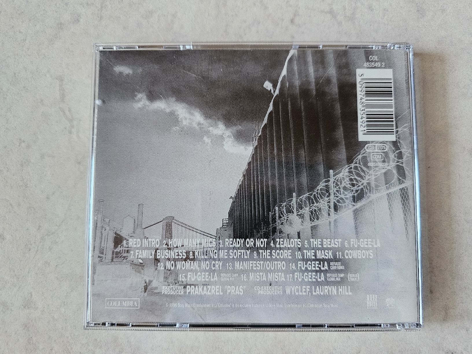 CDs: Fugees  -  The Score – D'occasion à Schneisingen par backstore24 1
