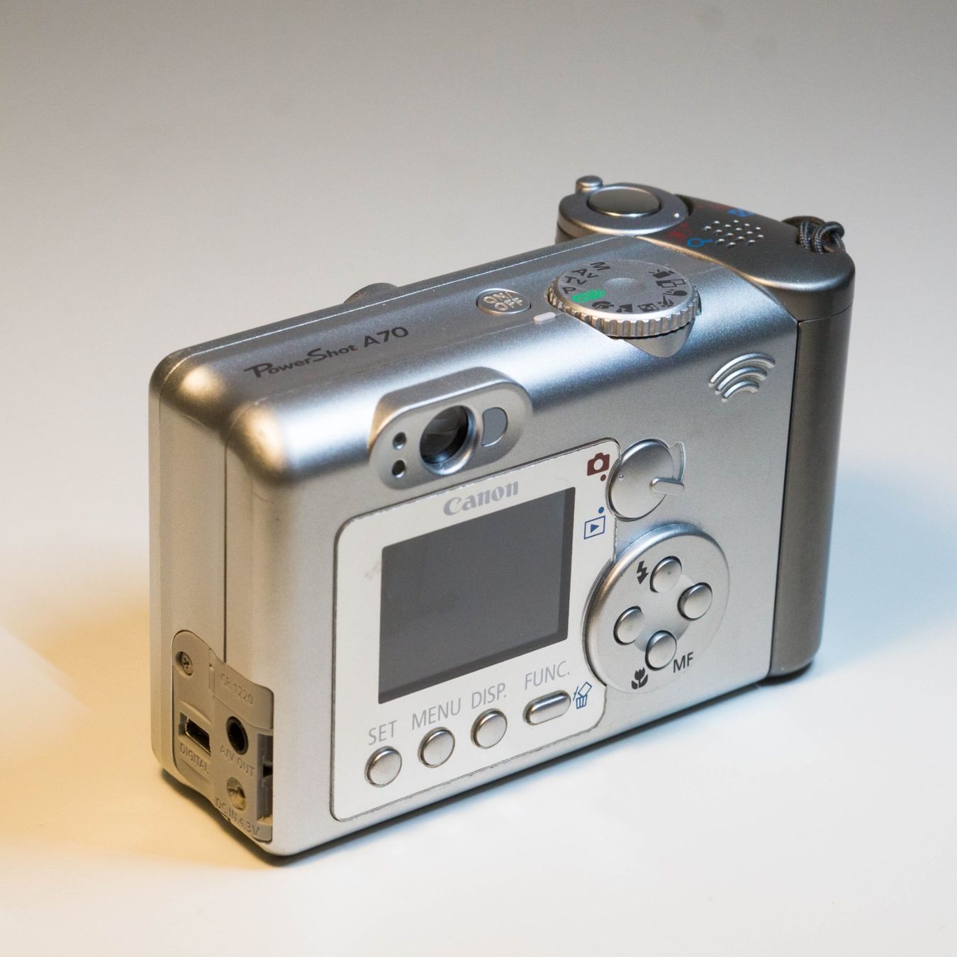 Canon Appareil photo: Canon PowerShot A70 3.0MP Digital Camera - Silver – D'occasion à Thörishaus par vintagger 7