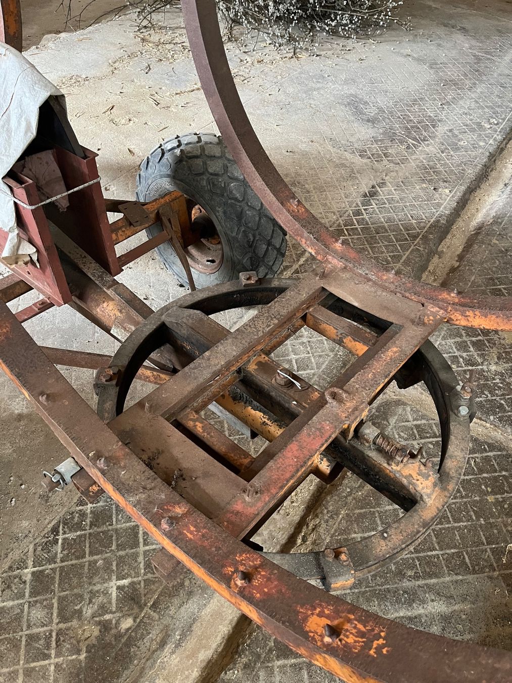 Tutte le macchine: Holzbündelgerät Wagen – Usato da Urdorf venduto da lupo1996 2