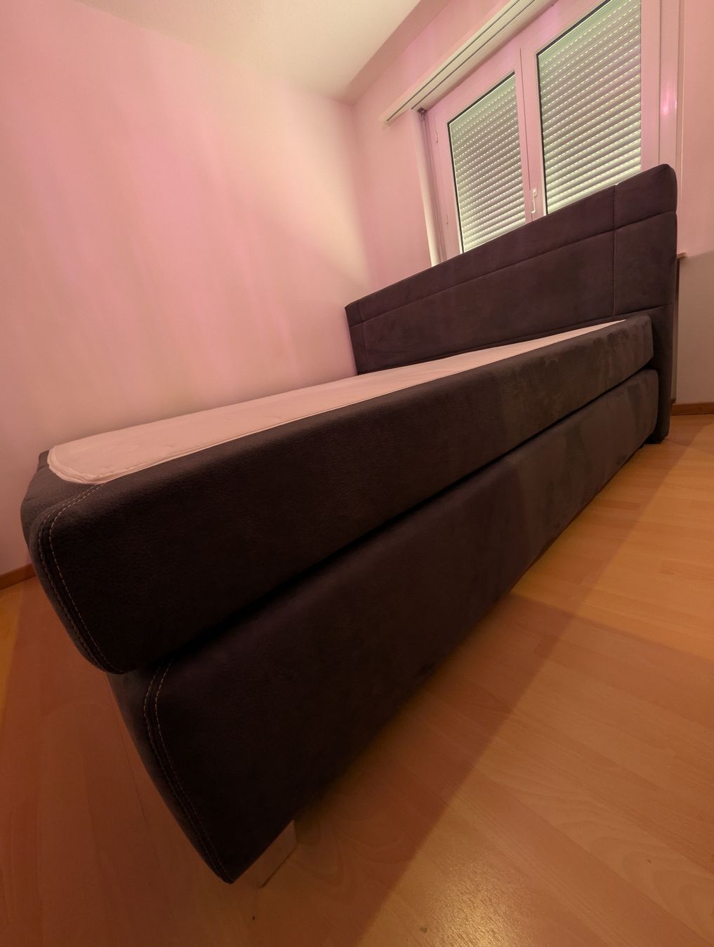Betten: Bett wie neu – Neu (gemäss Beschreibung) aus Richterswil von raj_k575 1