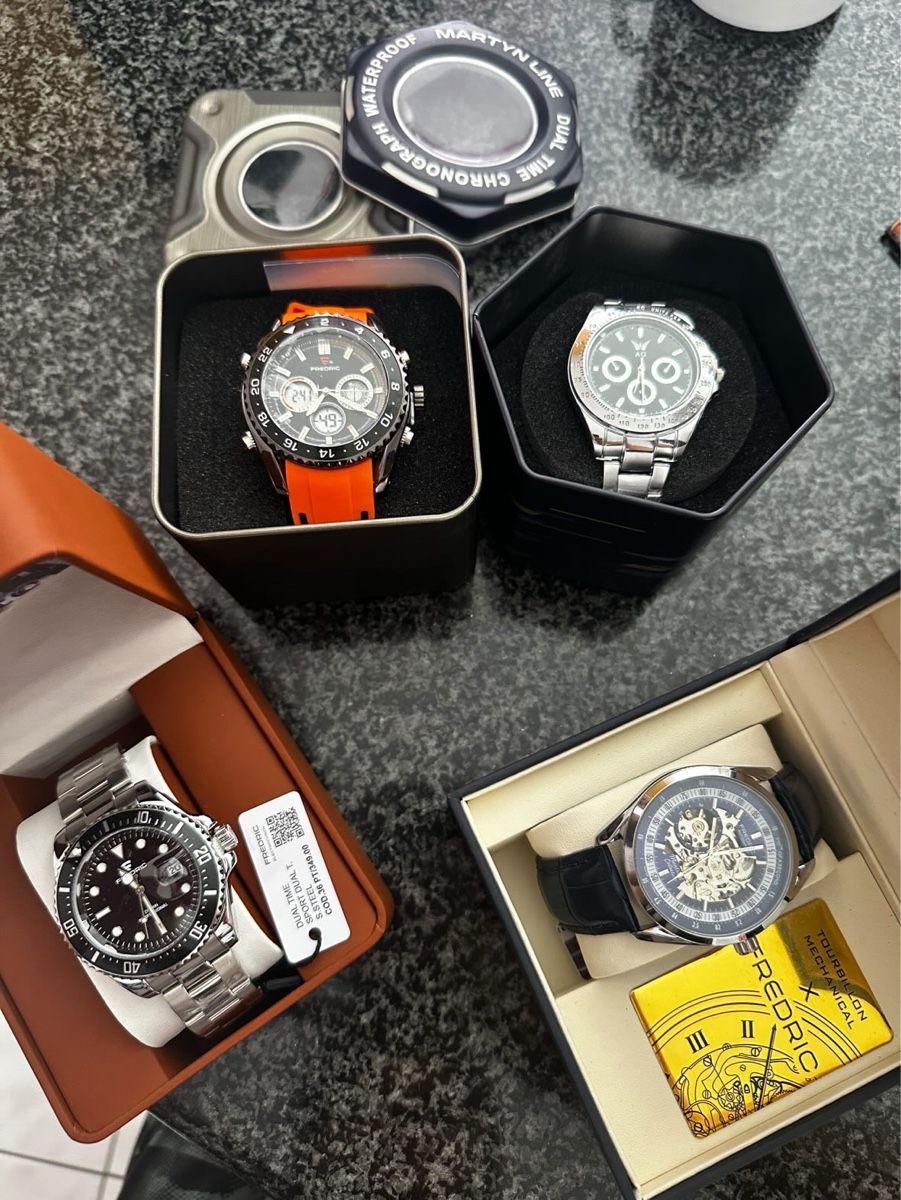 Orologi: Vendo 4 orologi frederic – Nuovo e nell'imballaggio originale da Bellinzona venduto da jod_w9rf 3