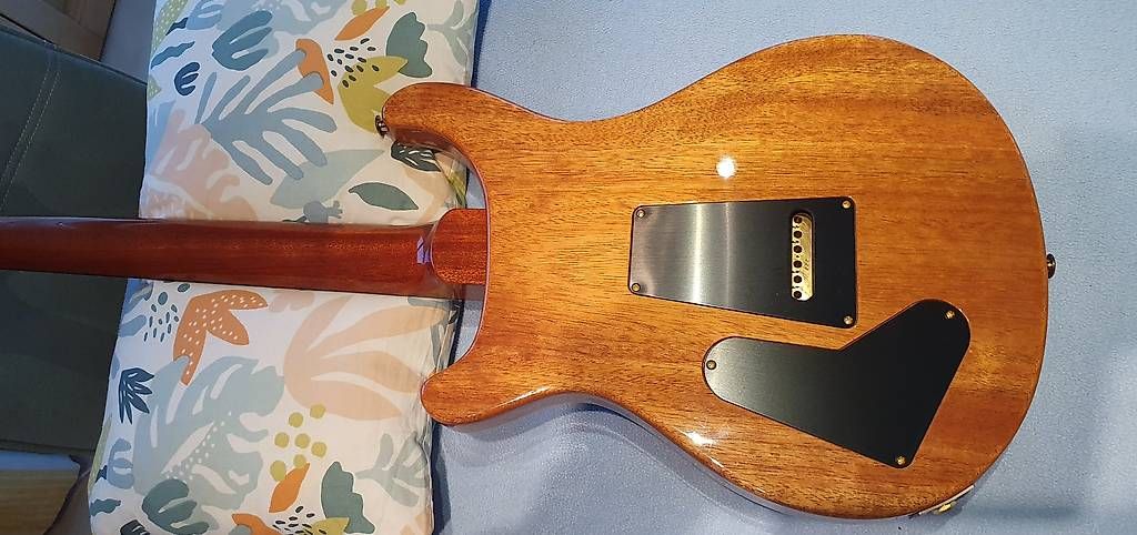 Strumenti musicali: Superbe Guitare Electrique PRS Studio – Usato da Collex venduto da Taco.Zwart 3