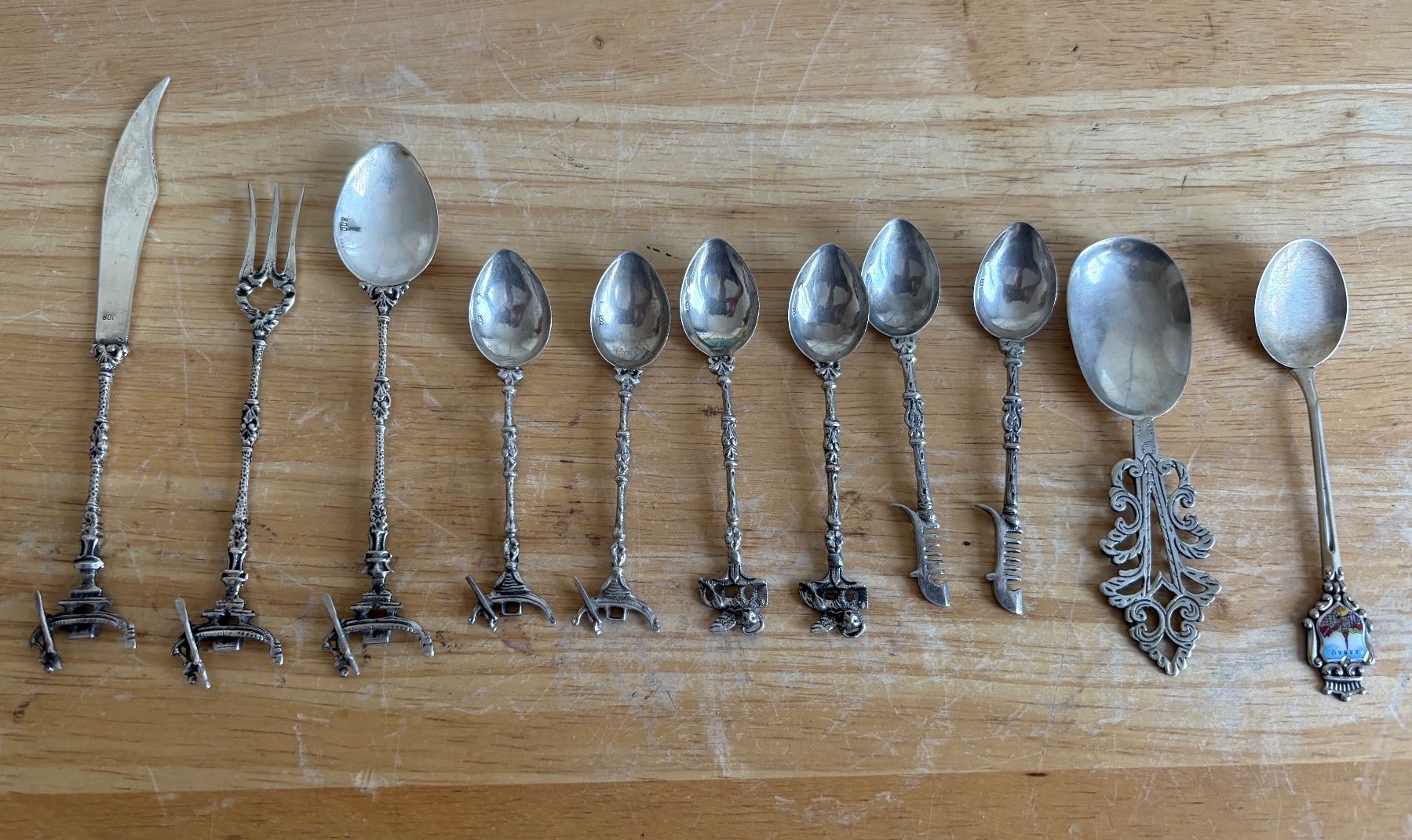Bestecksets: Silberbesteck Jugendstil Löffel Gabel Messer be... – Gebraucht aus Frick von Rukki