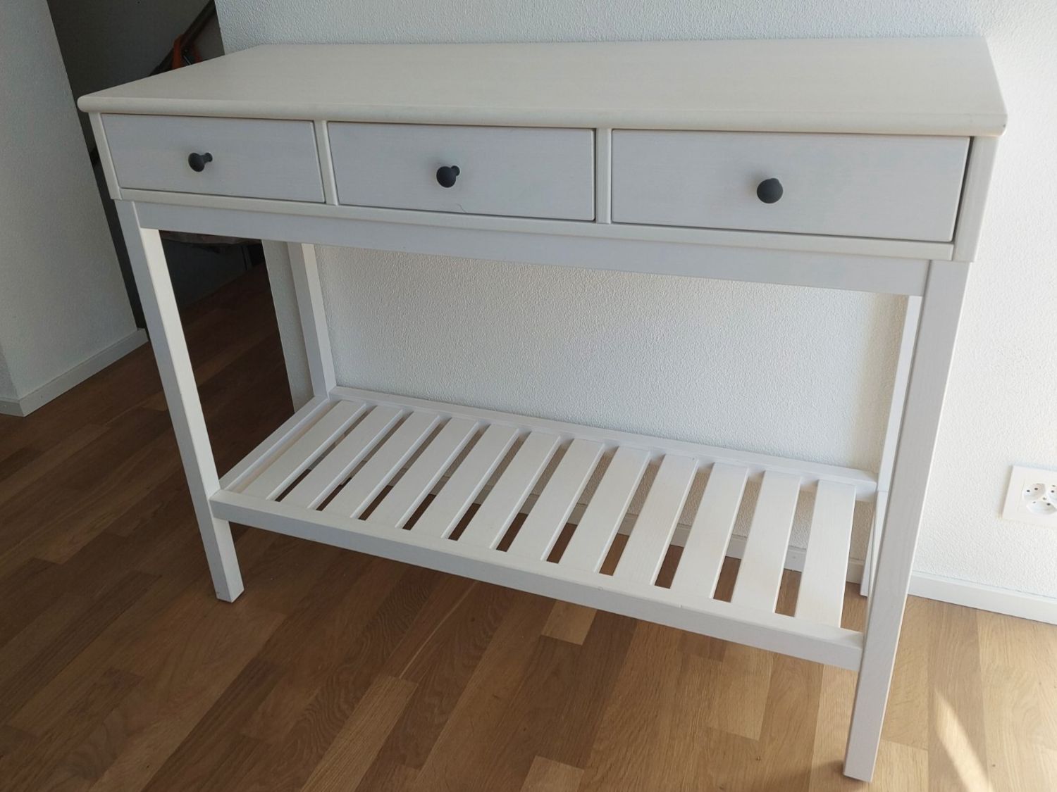 Ikea Commodes: Sideboard / Konsolentisch – Neuf (Voir description) à Niederweningen par Waltera0