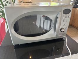 Micro-Ondes Rotel MW 820 Grill digital 