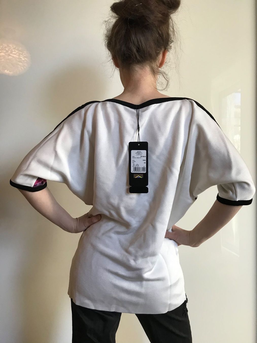 Escada Maglioni & Felpe: Escada Pulli Gr.34 – Nuovo e nell'imballaggio originale da Stäfa venduto da Exclusive0 2