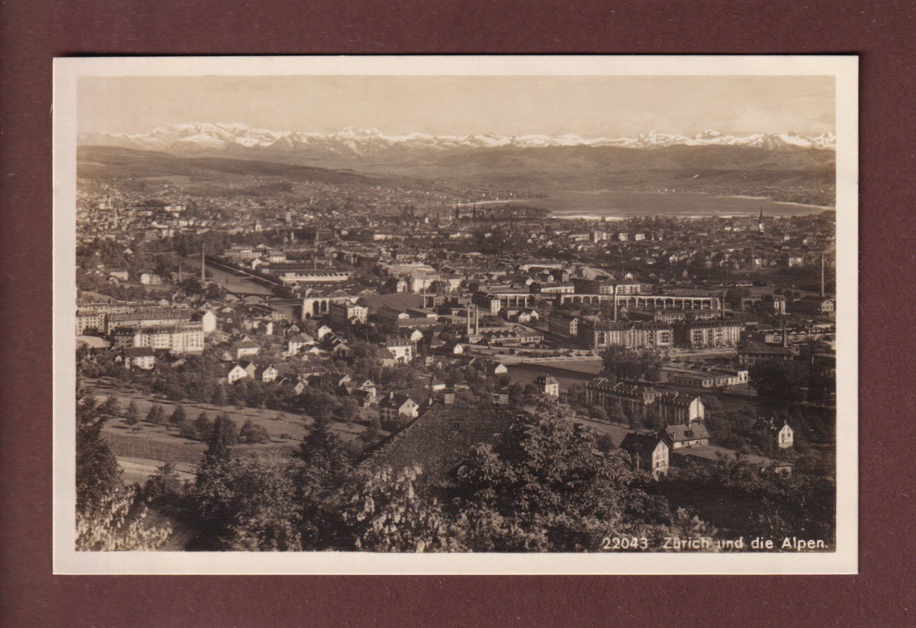 Cartoline postali: ZÜRICH und die Alpen – Usato da Pully venduto da nicecards