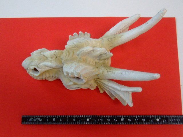 3D Kristallkugel Mit Drachen-Gravur - 60mm Glas-Kugel Mit Sockel