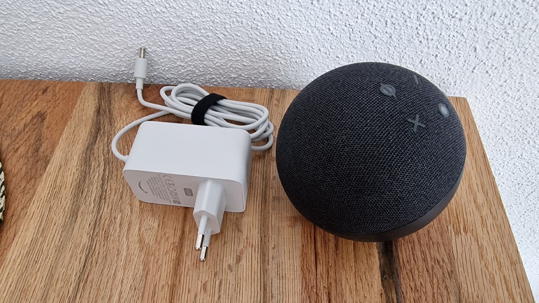 Amazon Lettore multimediale & Streamer: Amazon Echo Dot (4. Generation) - Smart Speaker, Top Zustand – Nuovo (secondo la descrizione) da Schaffhausen venduto da Denise-95