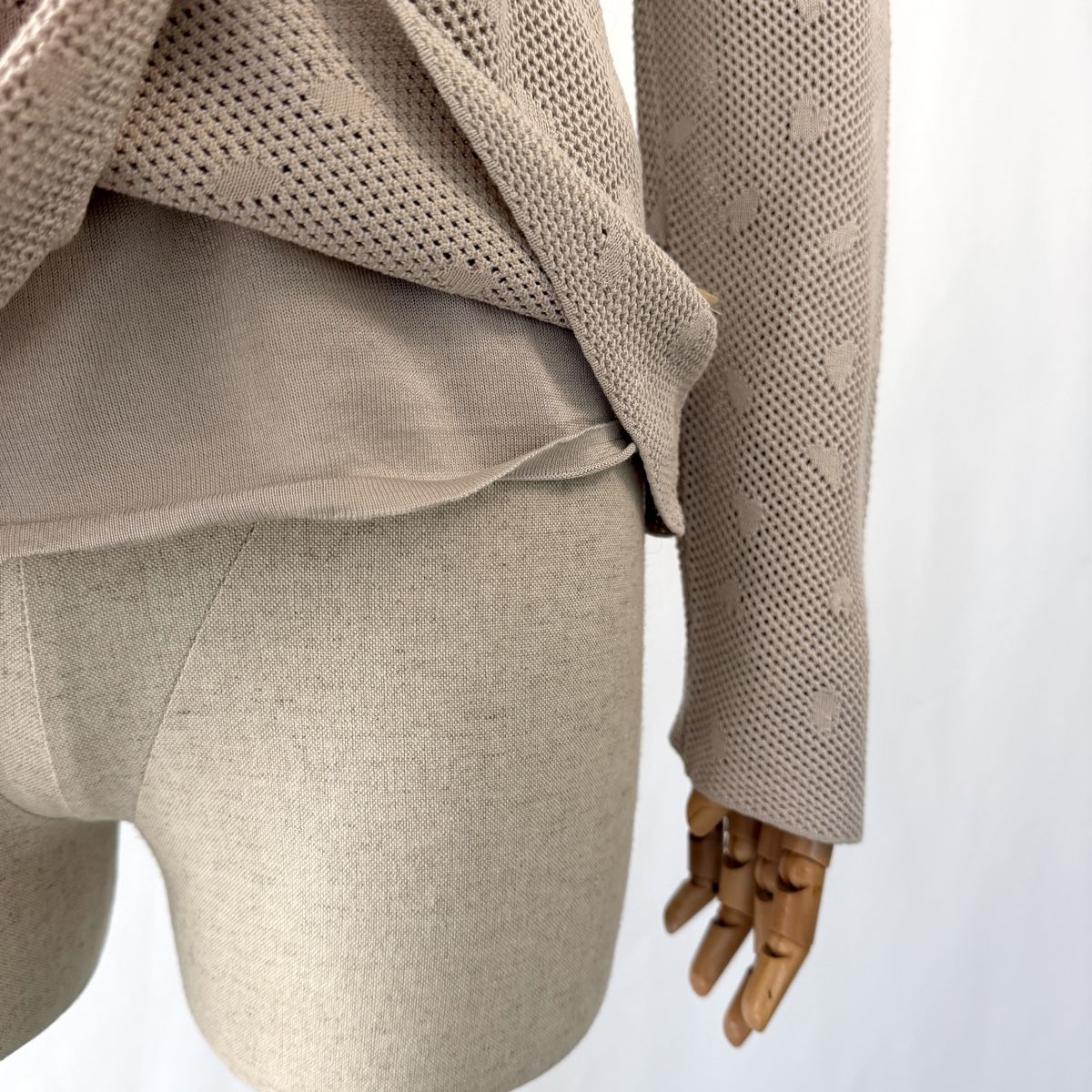 Akris Pulls & Sweat-shirts: AKRIS Light Wool Pullover – Neuf (Voir description) à Emmen par Avviivva_Com2023 2