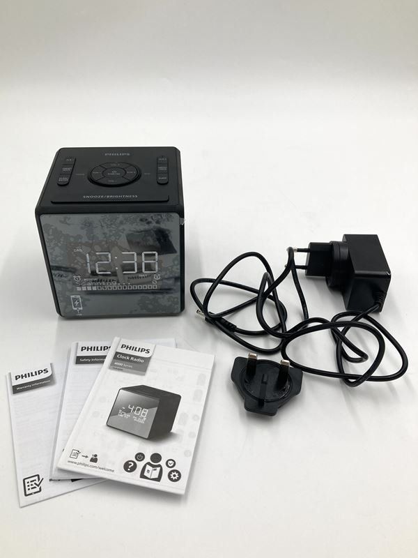 Philips Wecker: PHILIPS | Radiowecker | TAR4600/10 DAB+ | Schwarz – Neu (gemäss Beschreibung) aus Wittenbach von Restwert_St-Gallen