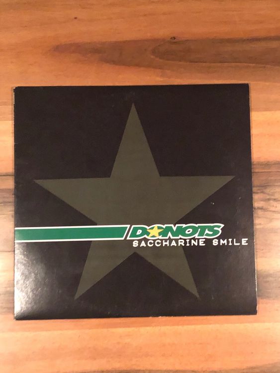 10" Vinyl Single Dontos Saccharine Smile Kaufen auf Ricardo