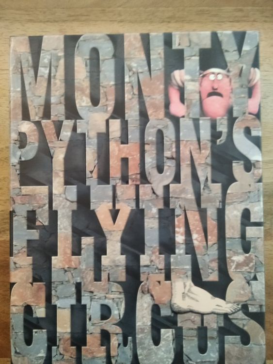 23 DVDs Mr.Bean, Black Adder, Little Britain, Monty Python Kaufen auf