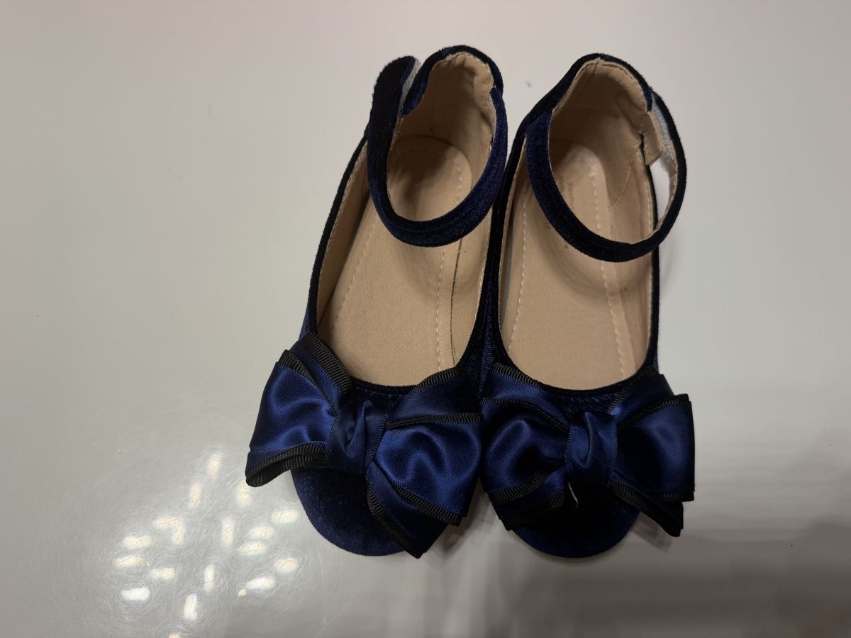 Schuhe für Mädchen: Mädchen Ballerina Schuhe gr28 – Gebraucht aus Rafz von nem_86lc