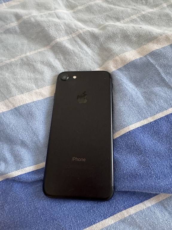 Telefoni cellulari / Smartphones: Iphone 7 – Usato da Murgenthal venduto da kev_mmr6 2