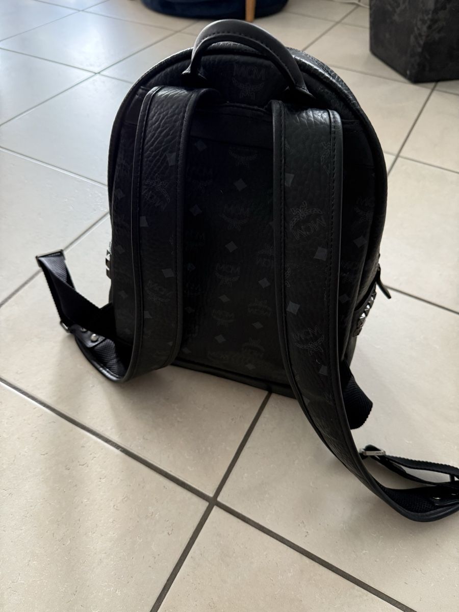 Mcm Zaini: MCM Rucksack schwarz Gr. M 100% original – Nuovo (secondo la descrizione) da Greifensee venduto da Tschappala 1