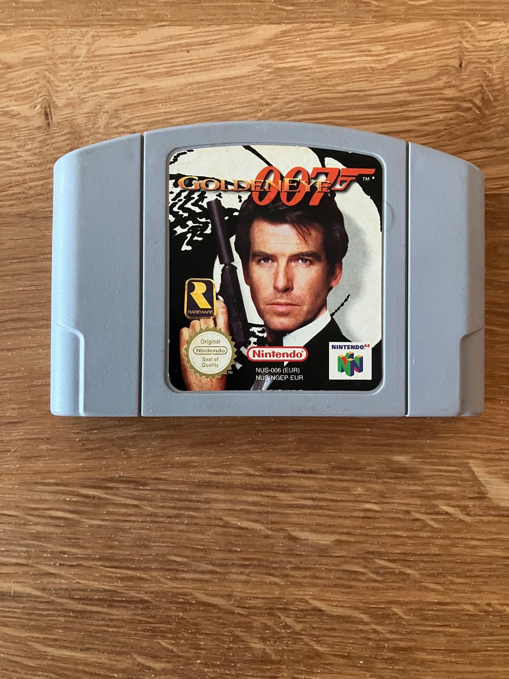 Nintendo Giochi: Nintendo N64 goldeneye 007 – Usato da Châtel-St-Denis venduto da Lestresorsdugrenier