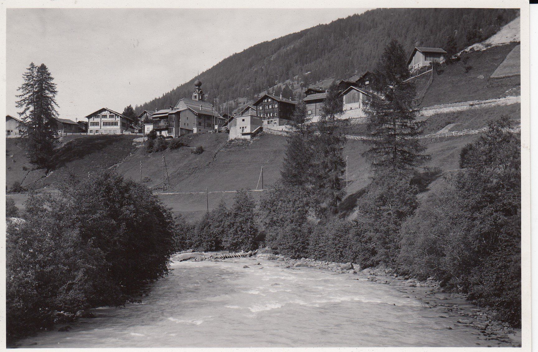 Cartoline postali: Blitzingen  VS  im Goms – Usato da Brig venduto da Valcards54
