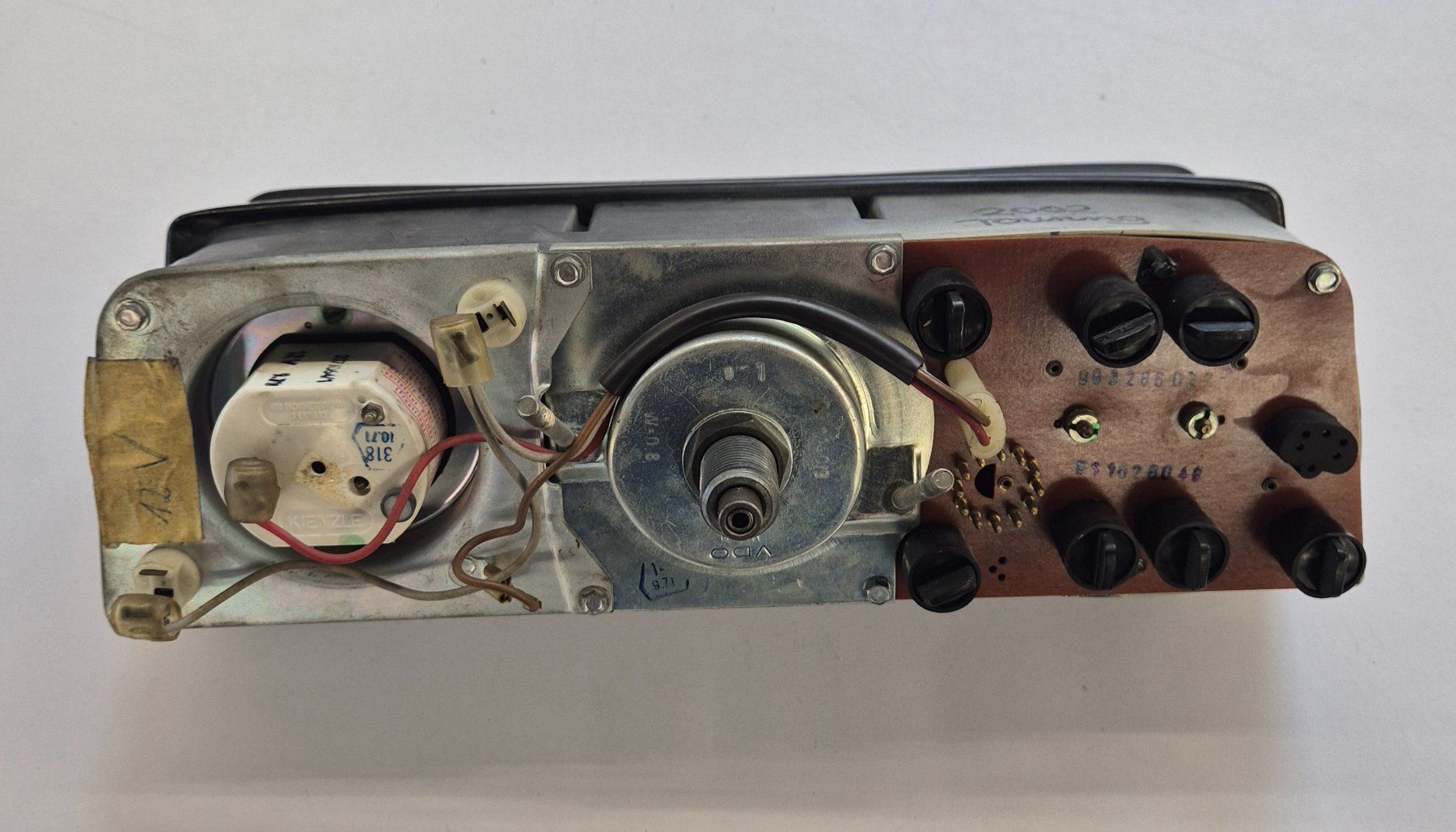 BMW Tutti pezzi di ricambio auto: BMW 2002 Tacho – Usato da Bremgarten AG venduto da Osella5 5