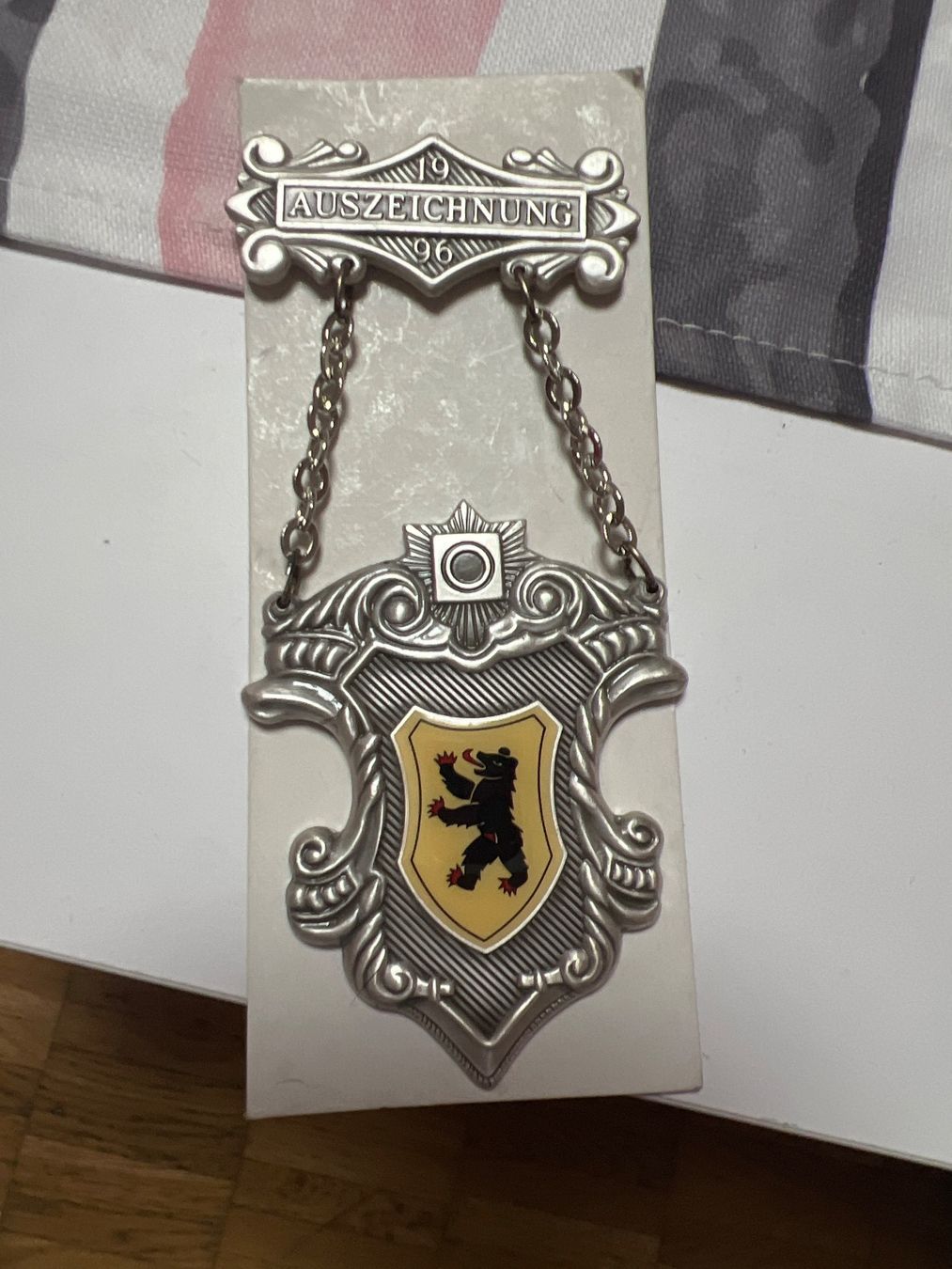 Medaglie: Medaille – Usato da monte carasso venduto da Chanel82