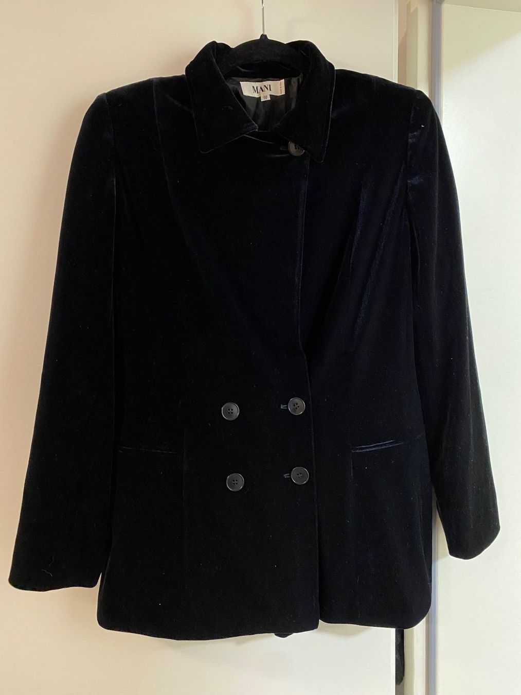 Mani Vestes: Mani Blazer – D'occasion à Wetzikon ZH par Deba26